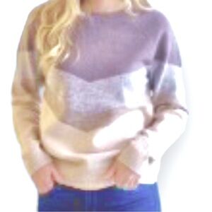 Ann Taylor Factory Chevron Pattern Color Smoky Lilac, Gray, Peach Sweater Sz S